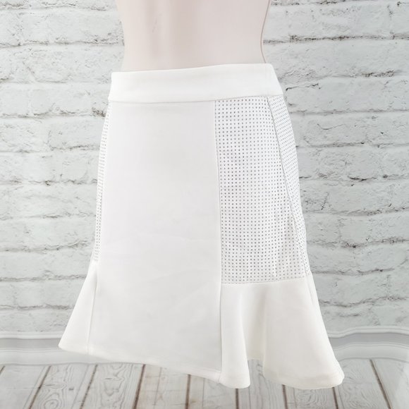 GB Womens White Mesh Comfort Back Zip Ruffled Hem Short A Line Skirts Size XS - Picture 1 of 13